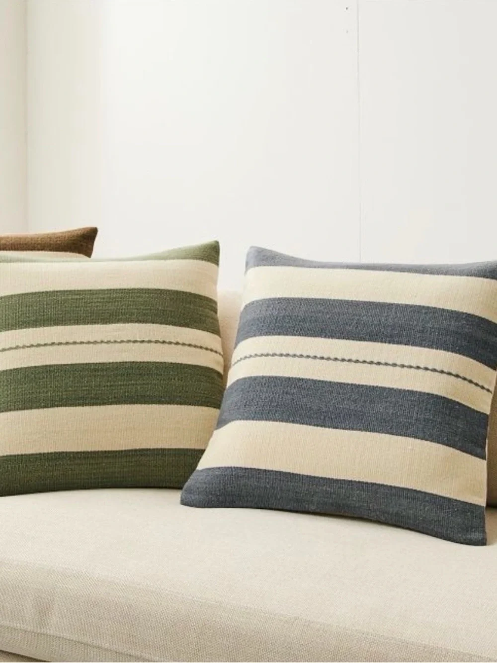 West Elm Broad Wool Stripe Pillow Cover 20x20 Graphite NWT Rare Handwoven